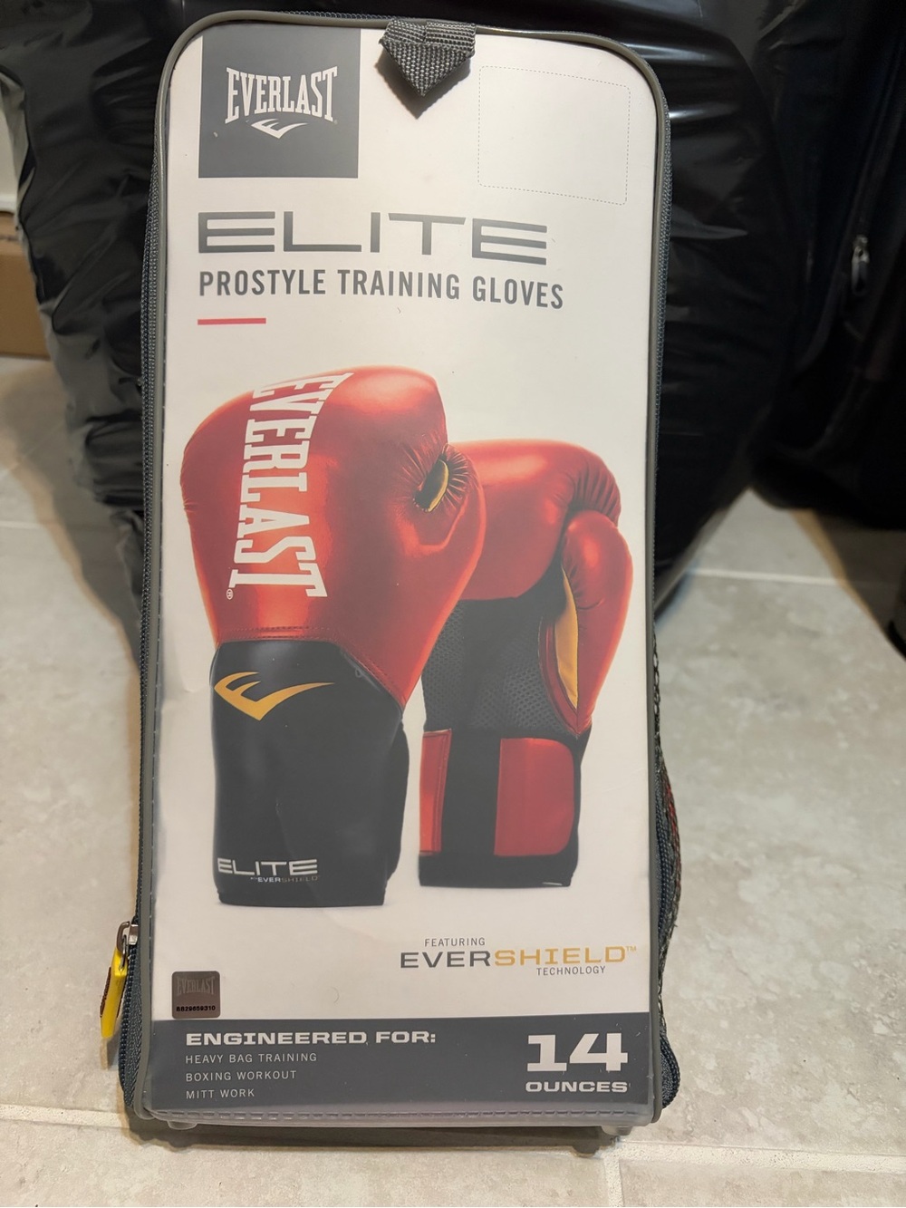 Everlast Pro Style Elite Boxing Gloves